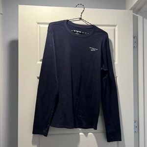 Brooks medium long sleeve shirt/performance . Brooks equilibrium technology